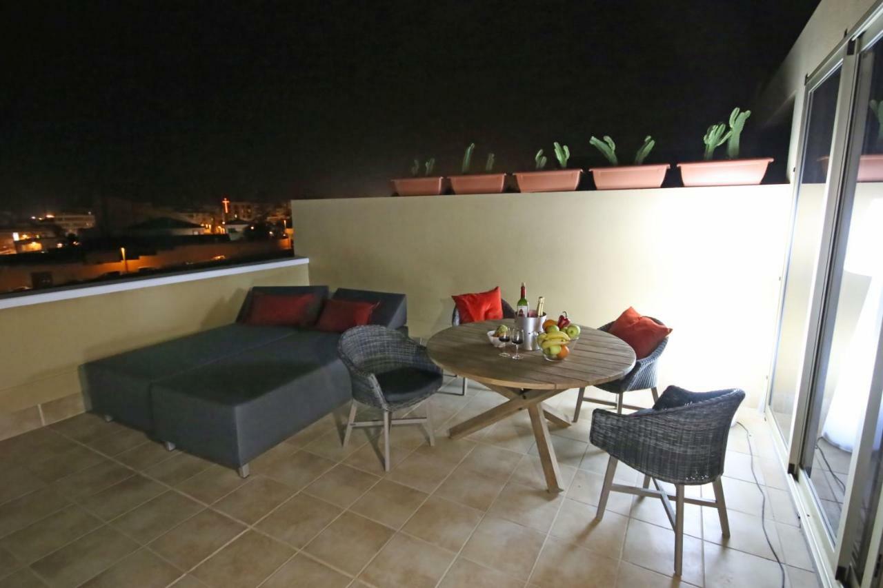 La Perla By Rentmedano Superb Luxury Duplex, Private Roof Terrace, Ocean View, Pool, Wifi And Parking Lägenhet El Médano Exteriör bild